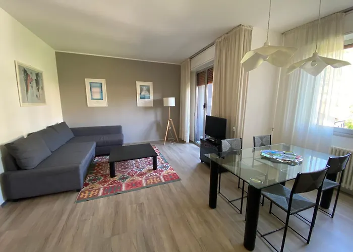 Casa “il Gufo” * Arona